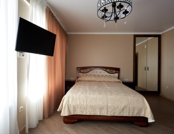 Люкс VIP 2-мест. 2-комн. (корп. Главный) - Пансионат «Литфонд»