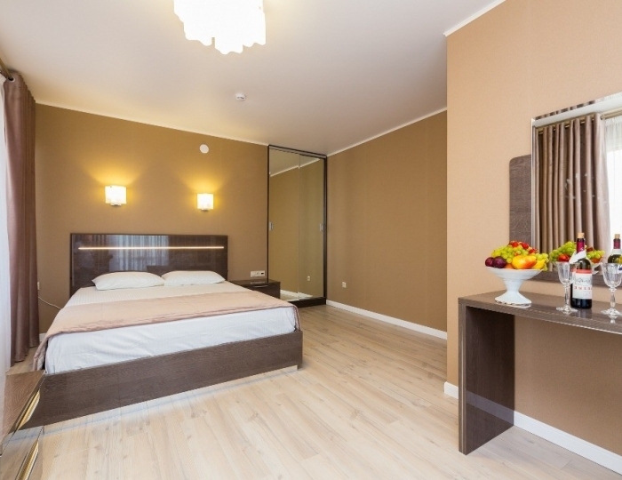 Люкс 2-местн. 2-комн. (корп. Главный) - Пансионат «Литфонд»